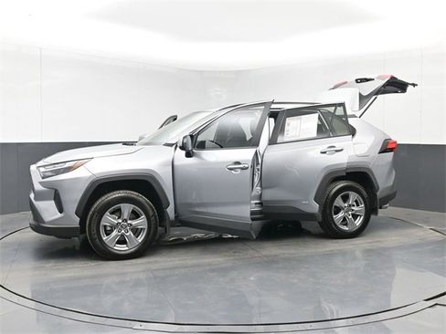 Used 2023 Toyota RAV4 XLE image 52
