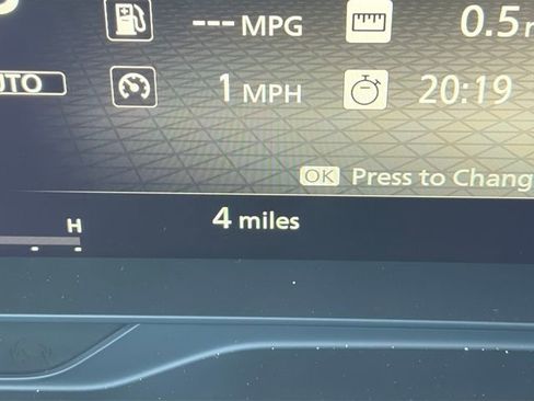 New 2026 Nissan Pathfinder Platinum image 23