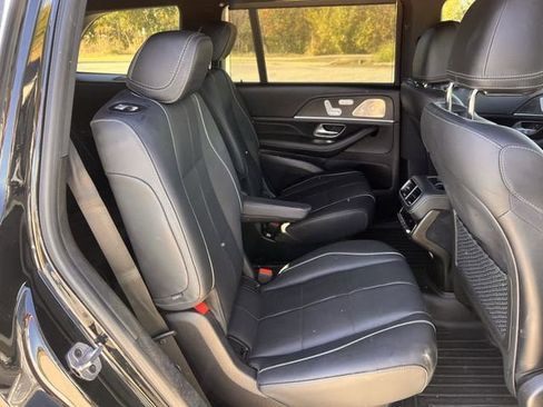 Used 2022 Mercedes-Benz GLS 450 4MATIC image 26