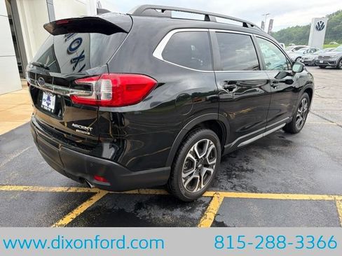 Used 2023 Subaru Ascent Limited AWD/4WD image 9