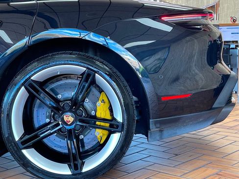 Used 2020 Porsche Taycan Turbo S image 6