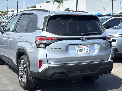 Used 2026 Subaru Forester Touring AWD/4WD image 4