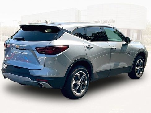 Used 2025 Chevrolet Blazer LT FWD image 6