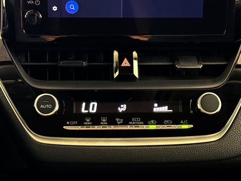 Used 2023 Toyota Corolla LE FWD image 21