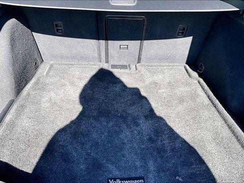 Used 2018 Volkswagen Golf Alltrack SEL image 26