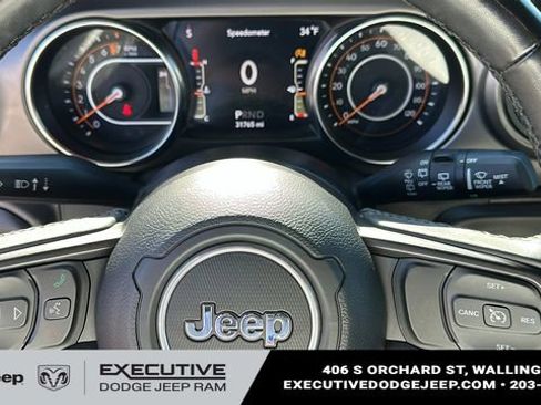 Used 2022 Jeep Wrangler Unlimited Sport S w/ Sun And Sound Package image 10