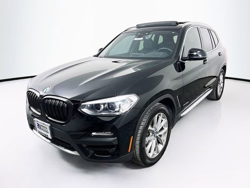 Used 2018 BMW X3 xDrive30i image 3