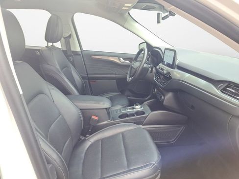 Used 2022 Ford Escape Titanium AWD/4WD image 15