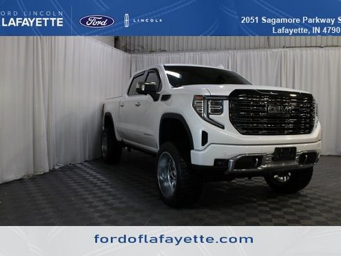 Used 2025 GMC Sierra 1500 Denali Ultimate image 1
