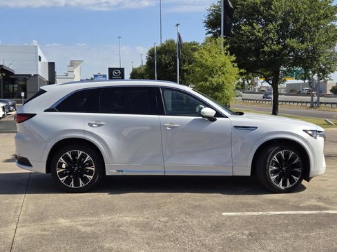 Certified 2026 MAZDA CX-90 3.3 Turbo S w/ Premium Plus AWD/4WD image 9