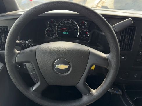 Used 2014 Chevrolet Express 2500 LT w/ LT Preferred Equipment Group RWD image 20