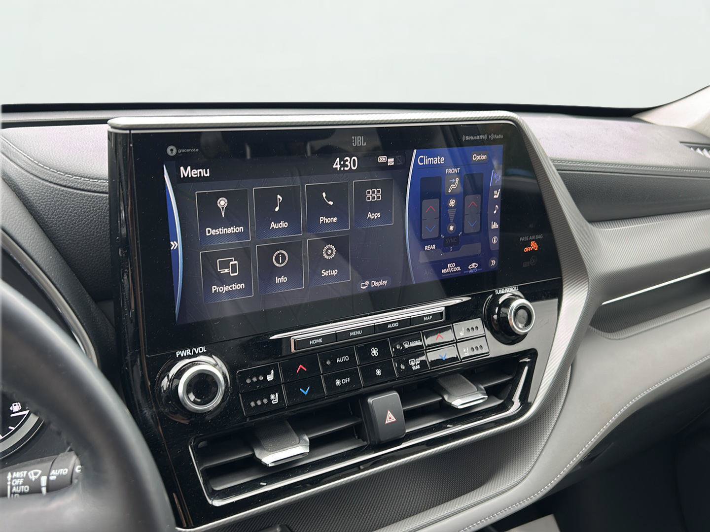 Used 2021 Toyota Highlander Platinum AWD/4WD image 40