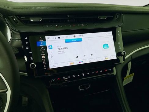 New 2026 Jeep Grand Cherokee Limited AWD/4WD image 15
