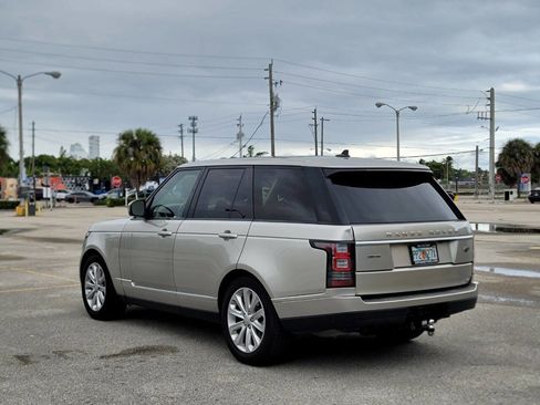Used 2016 Land Rover Range Rover HSE image 8
