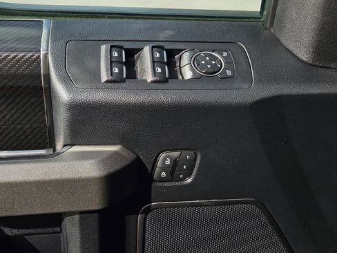 Used 2018 Ford F150 Raptor w/ Equipment Group 802A Luxury image 28