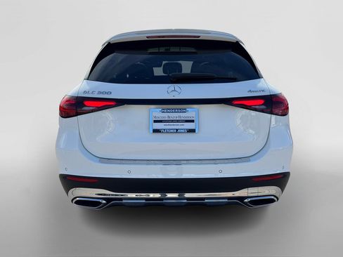 Certified 2026 Mercedes-Benz GLC 300 4MATIC image 4