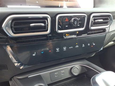 New 2026 Nissan Sentra SV image 14