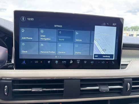 New 2026 Lincoln Corsair Premiere FWD image 23