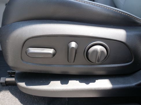 Used 2020 GMC Terrain SLT w/ Preferred Package image 15