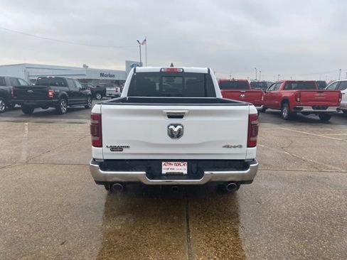 Used 2020 RAM 1500 Laramie w/ Off Road Group AWD/4WD image 5