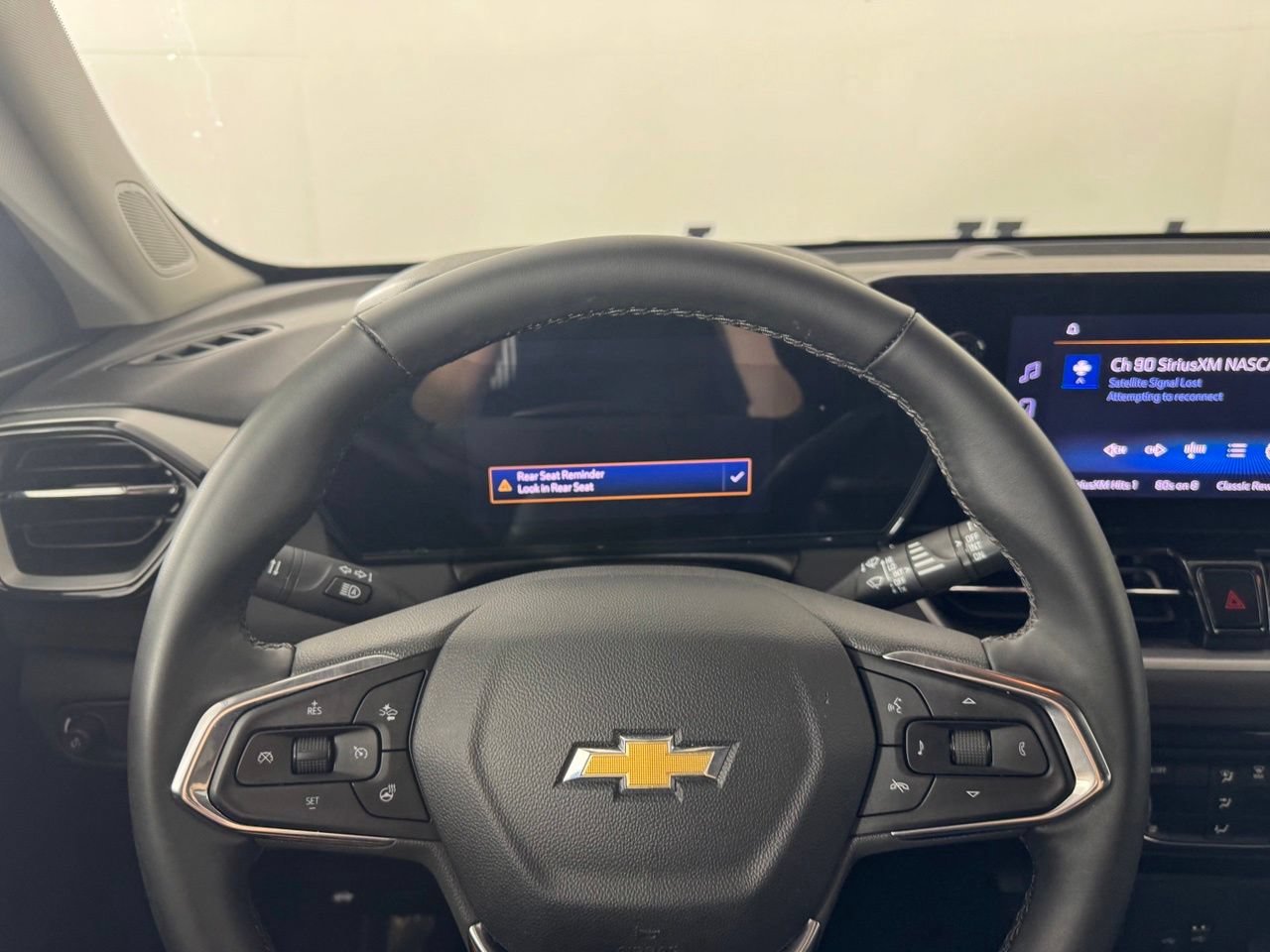Used 2026 Chevrolet TrailBlazer LT w/ Convenience Package FWD image 15