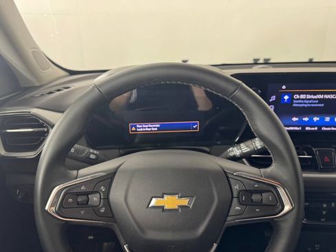 Used 2026 Chevrolet TrailBlazer LT w/ Convenience Package FWD image 15