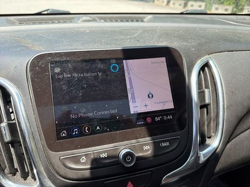 Used 2019 Chevrolet Equinox LT w/ Sun & Navigation Package FWD image 17