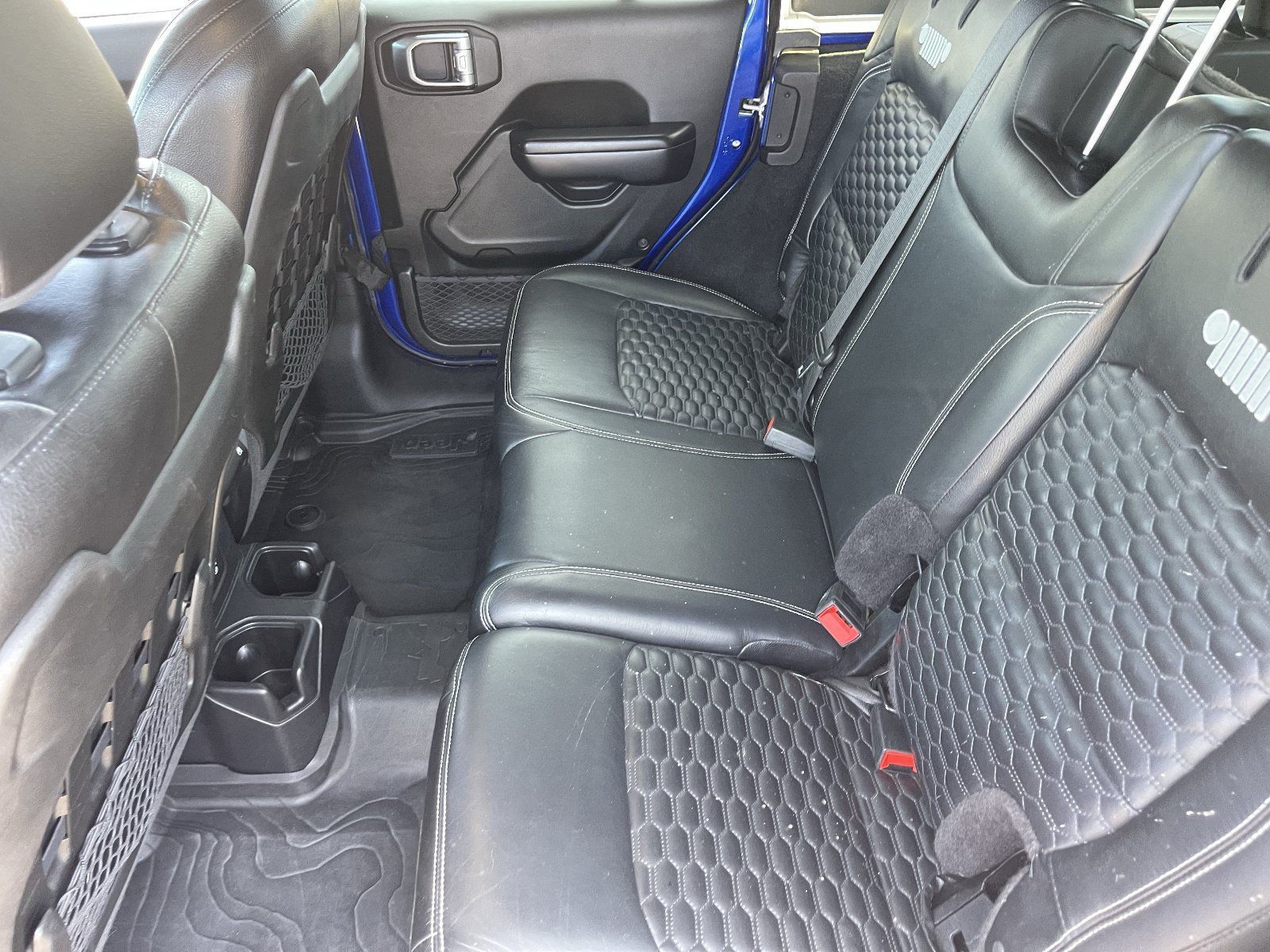 Used 2019 Jeep Wrangler Unlimited Rubicon AWD/4WD image 18
