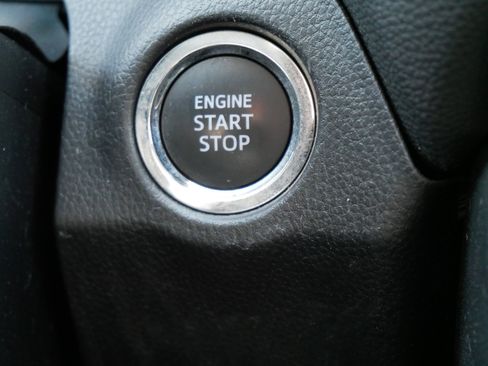 Certified 2025 Toyota RAV4 XLE image 31