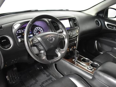 Used 2015 Nissan Pathfinder SL AWD/4WD image 13