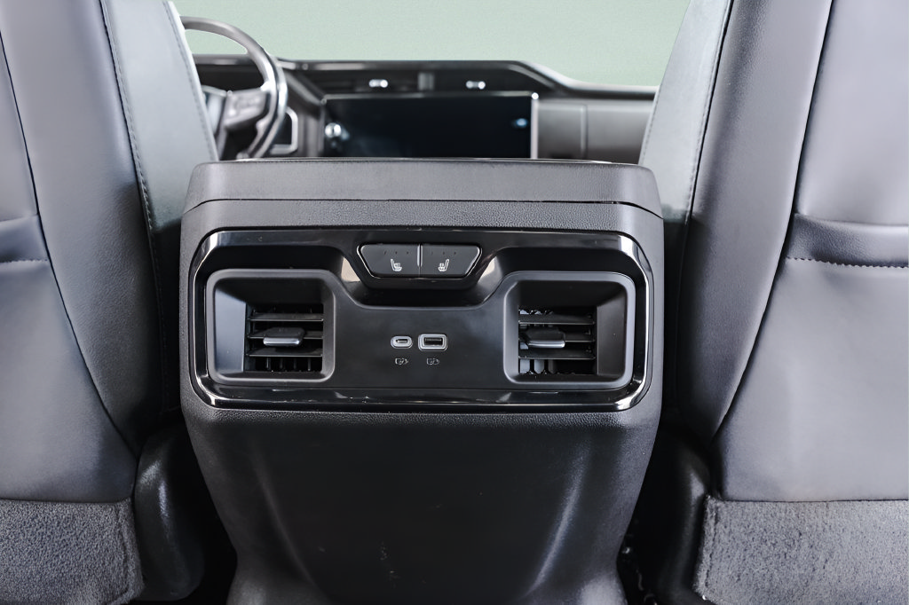 Used 2023 GMC Sierra 1500 AT4 AWD/4WD image 32