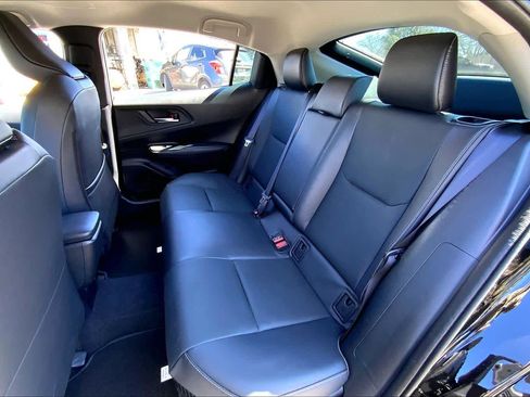 Used 2025 Toyota Prius image 19