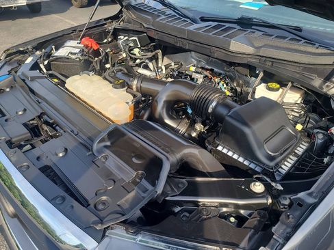Used 2023 Ford F150 XLT AWD/4WD image 38