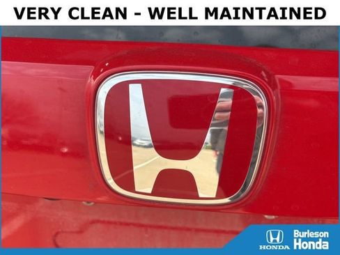 Used 2018 Honda Civic Type R image 9