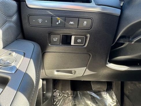 Used 2021 Hyundai Palisade Calligraphy image 34