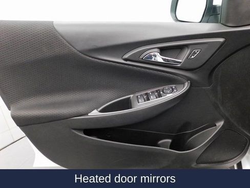 Used 2023 Chevrolet Malibu LT image 19