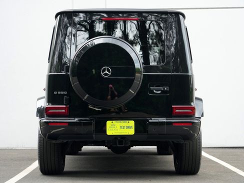 Used 2021 Mercedes-Benz G 550 image 11