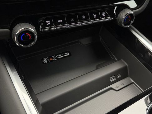 New 2026 Chevrolet Tahoe Premier RWD image 18