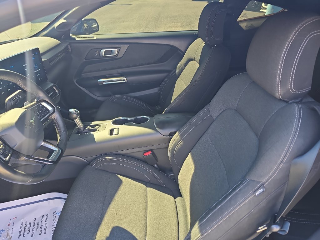 Used 2024 Ford Mustang GT RWD image 13