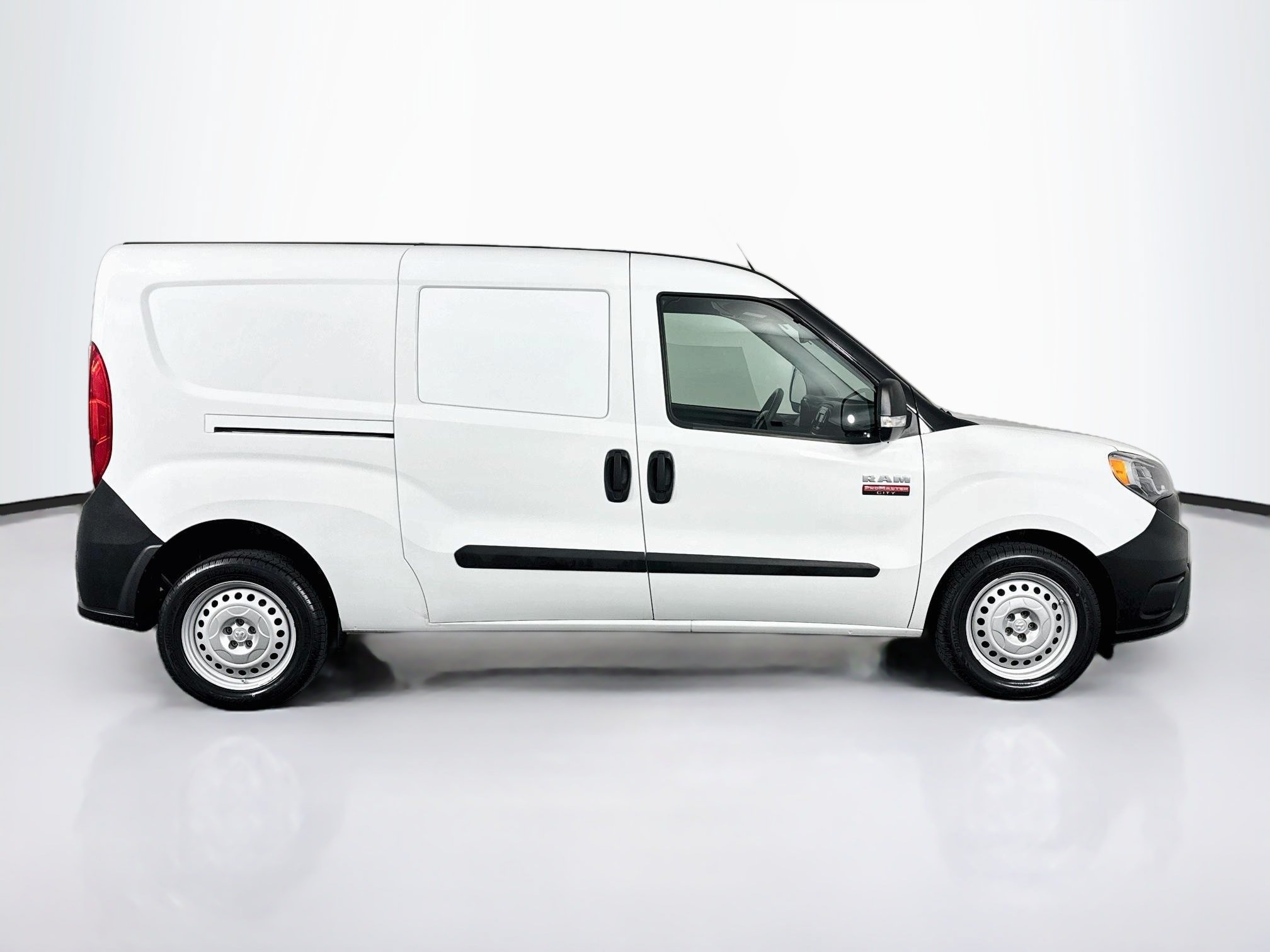 Used 2019 RAM ProMaster City Tradesman FWD image 16