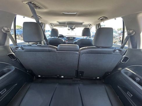 Used 2022 Honda Pilot Special Edition image 16