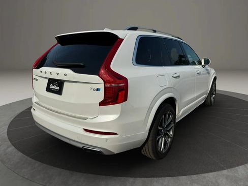 Used 2019 Volvo XC90 T6 Momentum w/ Protection Package Premier AWD/4WD image 5