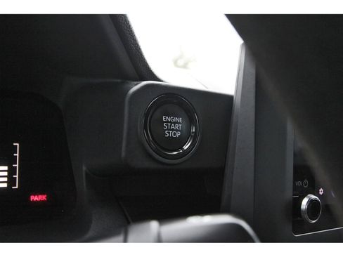 Used 2024 Toyota Tacoma SR RWD image 29