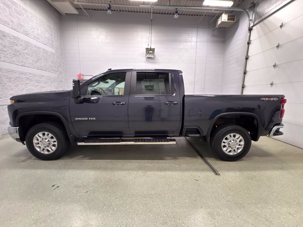 Certified 2024 Chevrolet Silverado 3500 LT w/ Convenience Package AWD/4WD image 8