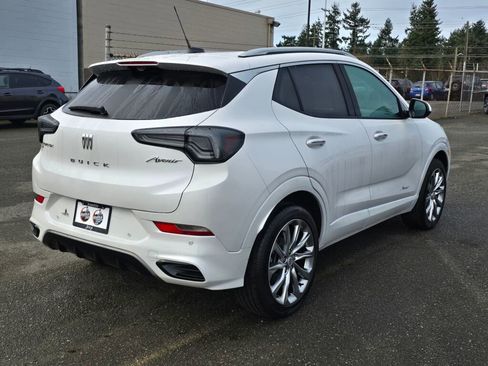 Used 2024 Buick Encore GX Avenir w/ Avenir Technology Package image 8