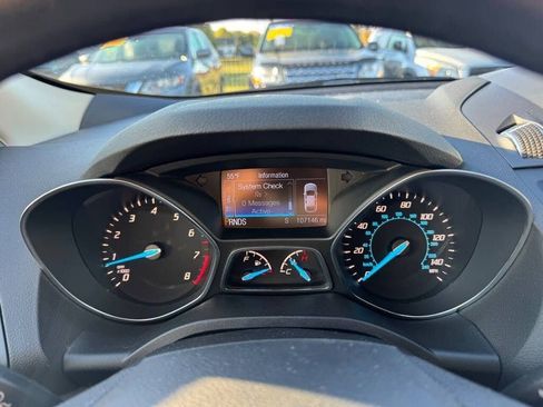 Used 2016 Ford Escape SE w/ Equipment Group 201A image 14