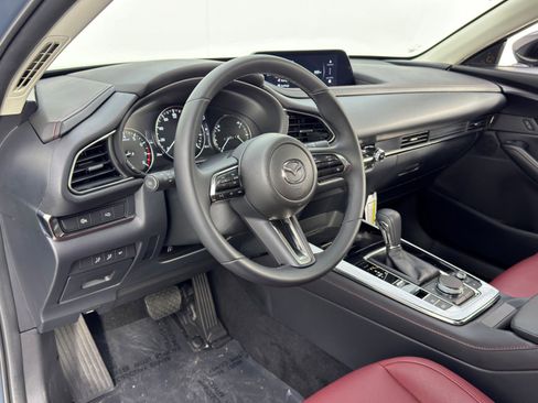 Used 2025 MAZDA CX-30 AWD 2.5 S w/ Preferred Package image 13