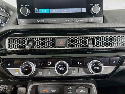 Used 2024 Honda Civic EX-L image 17