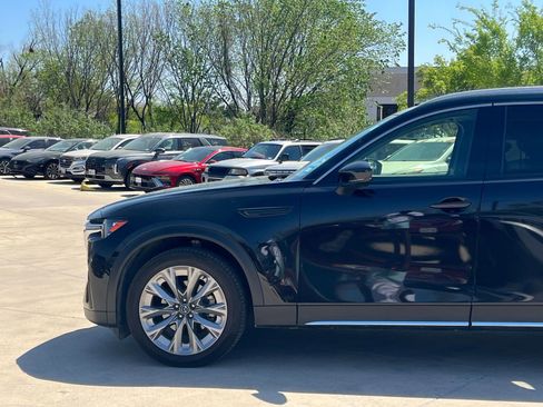 Used 2024 MAZDA CX-90 3.3 Turbo w/ Premium Package image 7