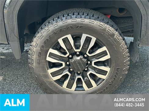 Used 2024 GMC Sierra 2500 Denali Ultimate AWD/4WD image 22